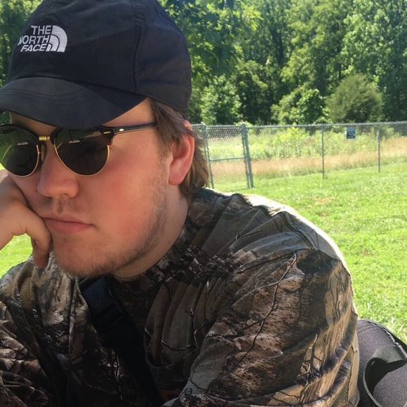 Meet your Posher, James - Picture 1 of 5